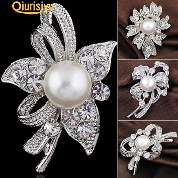 Серебряная брошь из горного хрусталя с камнями, в форме цветка