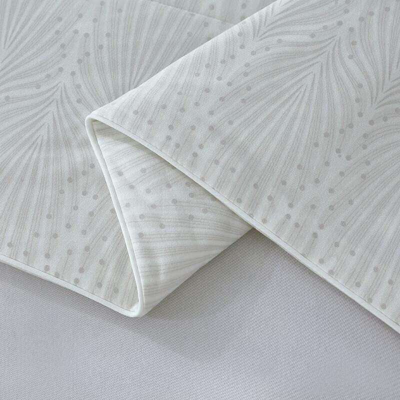 Jelley Cloud Dream Lyocell Summer Quilt