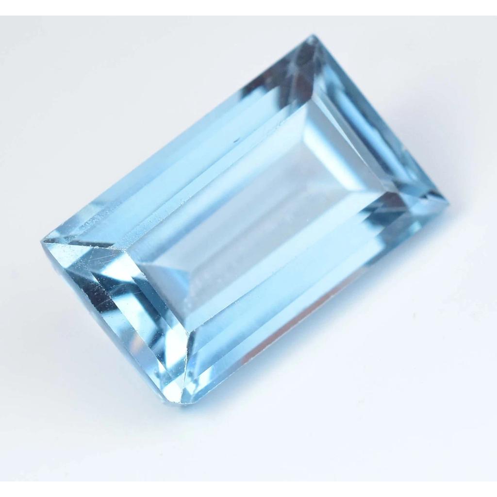 Natural Blue Aquamarine 7.80 Ct Princess Certified Flawless Loose Gemstone