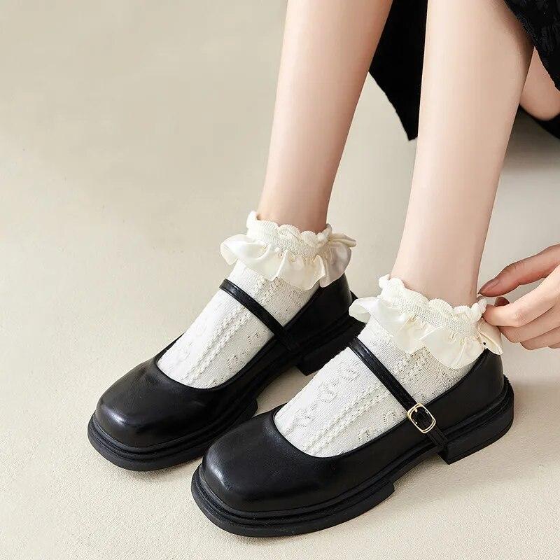 Lolita Style Japanese Kawaii Women Socks Cute Frilly Ruffle Socks Solid White Black Mesh Lace Girls Sweet Harajuku Short Socks