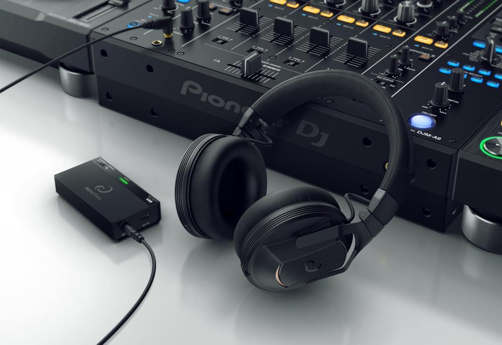 AlphaTheta Профессиональные беспроводные DJ-наушники Передатчик и HDJ-F10-TX (Передатчик в комплекте)