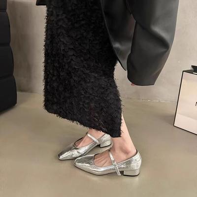 Туфли Mary Jane для женщин 2024 года с квадратной головкой, толстым каблуком, универсальные, французские, с пряжкой из одного слова, темпераментные, для поездок на работу, с неглубоким горлом, профессиональные, одинарные