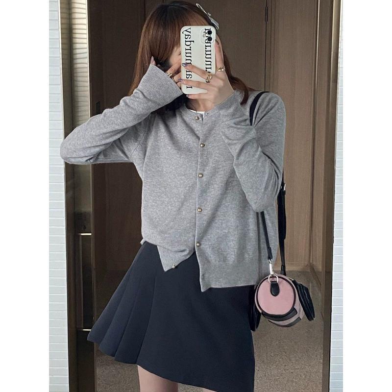 Серый вязаный кардиган для женщин на осень в сочетании с высококачественной курткой-свитером. Тонкий топ с длинными рукавами «Ранняя осень»