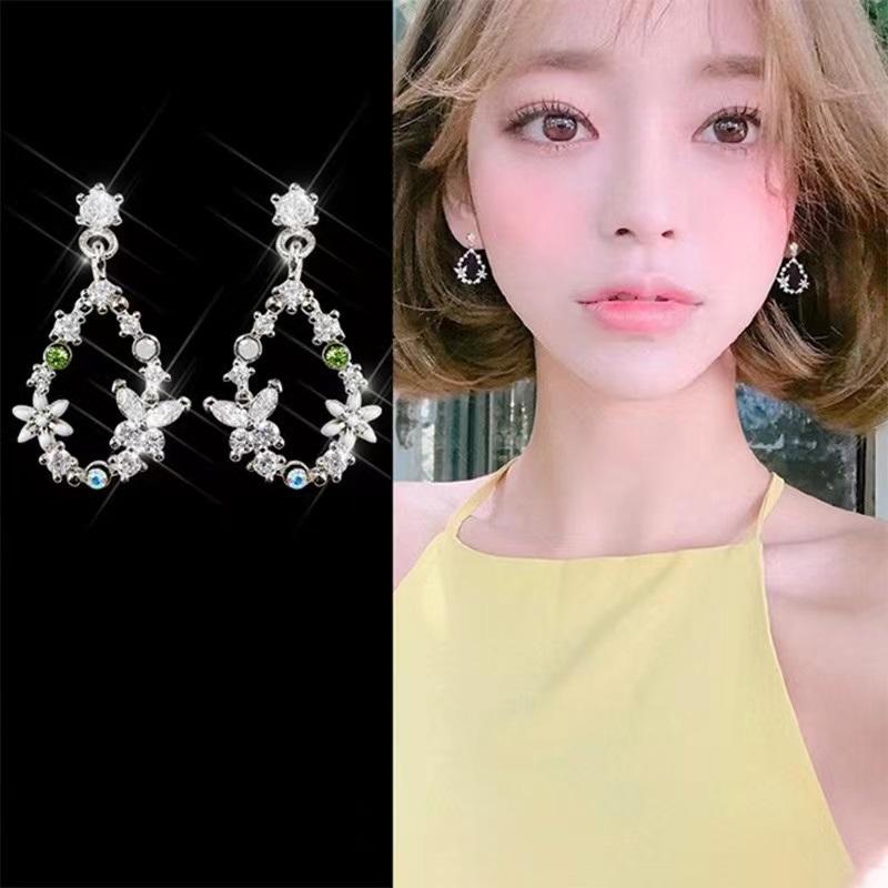 Серьги корейские стразы листья серьги-гвоздики для девочек очарование кристалл цветок личность вечеринка женщины банкет ювелирные изделия