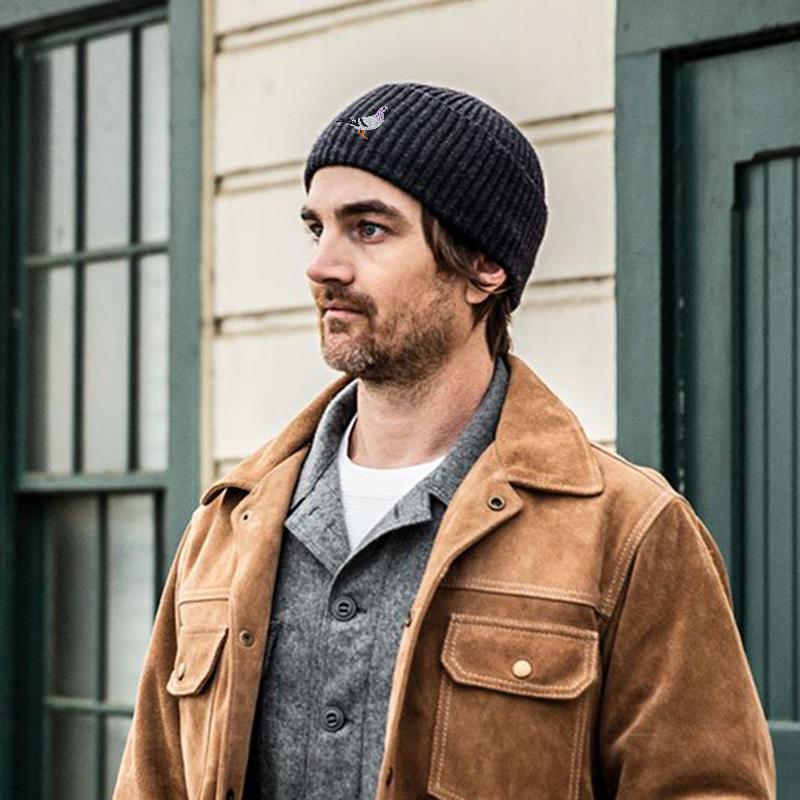 Мужские и женские вязаные шапки на осень и зиму, теплый пуловер с вышивкой голубей, шерстяная шапка без полей