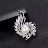 Elegant Floral Brooch, High-end Women's Versatile Pearl Brooch, Personalized Anti-glare Pin