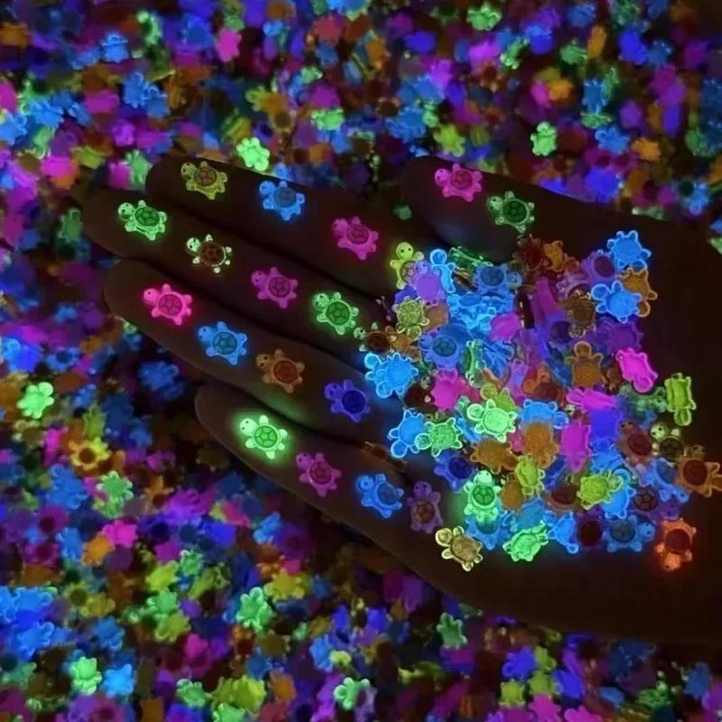 300pcs Cute Mini Resin Turtles Self-Luminous Turtle Miniatures Resin Tiny Turtles Nails DIY Accessories Creative Gifts Toys