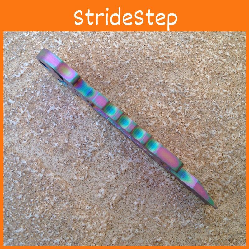 Edc Punisher Skull Multi-functional Survival Pocket Tool Keychain Self-help Kit With Premium Quality Materials For Everyday Adventures