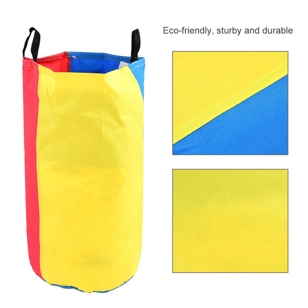 Дети Спорт на открытом воздухе Тренировка Веселая Гонка Игра Прыжки Мешок Сумка Дети Играют(ребенок)