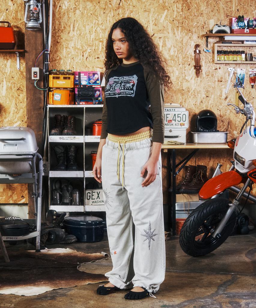 THEVINYLHOUSE Cowboy Pictogram Raglan Ls Tee Khaki