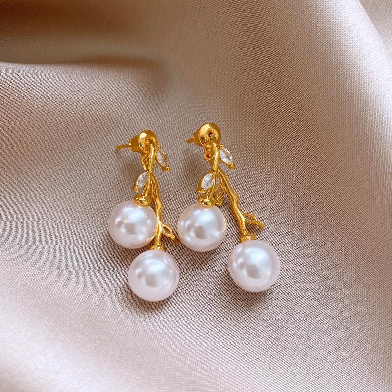 Серьги-кисточки из циркона и жемчуга «Серебряная игла» - Элегантный ретро-дизайн для женщин