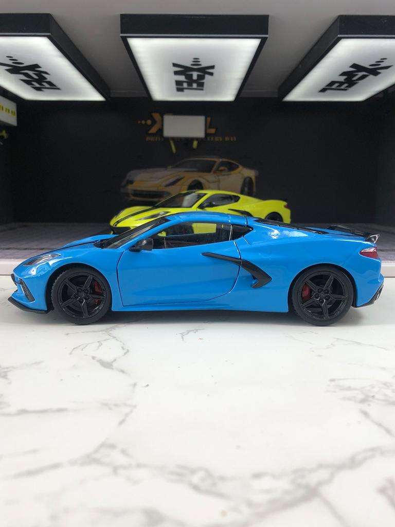 Maisto 1:24 Chevrolet Corvette Stingray Coupe 2020 car model, zinc alloy metal decoration, collectible gift car