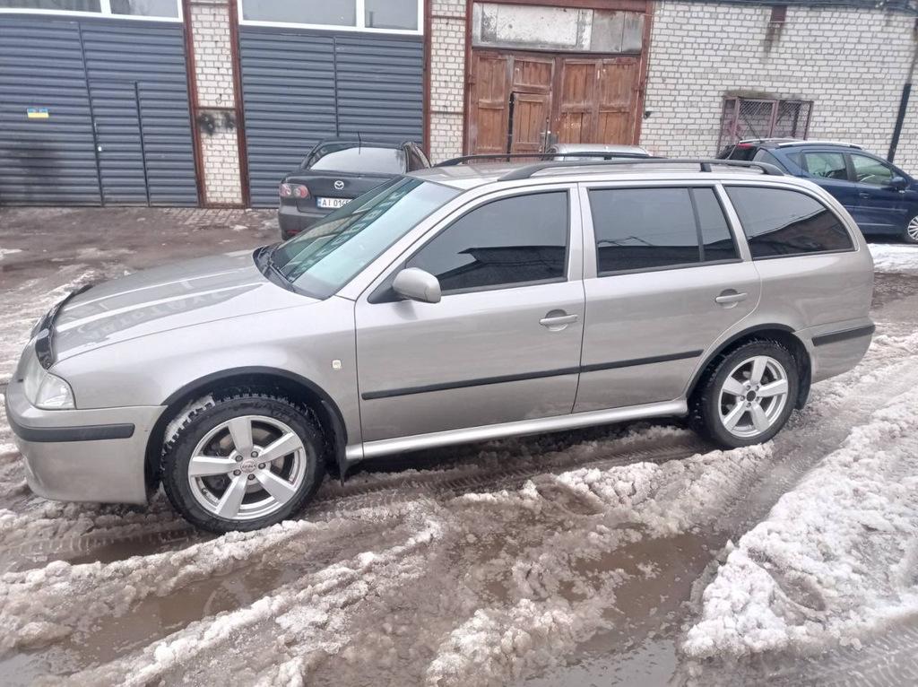 Накладки на арки (4 шт, черные) ABS пластик для Skoda Octavia I Tour A4 1996-2010