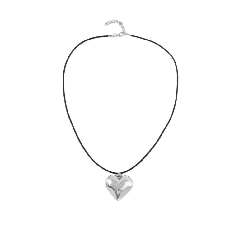 Women Necklace Big Heart Pendant Choker Necklaces Chunky-Heart Collar Chain Tie-up Jewelry Accessory for Teen Girls MIT