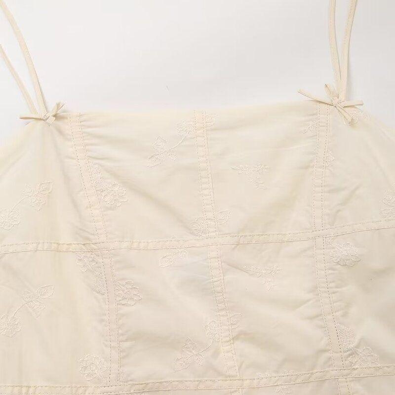 Fashion Style 2024 Summer New Female Slimming Small Bowknot Decoration Embroidered Strap Dress 0881303 712