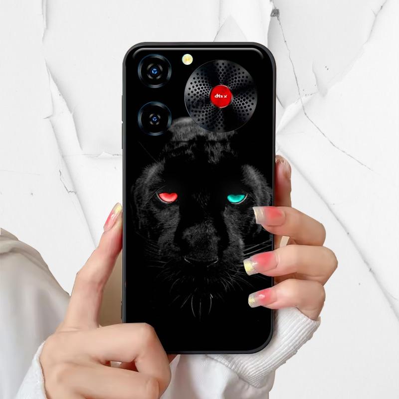Cartoon Astronaut Phone Case For ZTE Nubia Music Cover Soft TPU Protective Shell For Nubia Music Cases Z2353 Black Silicone Capa