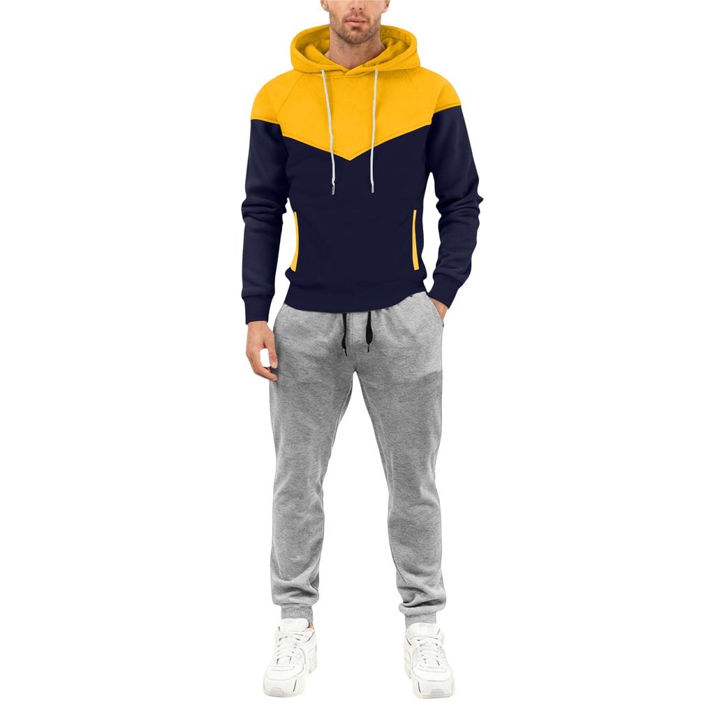 Мужской спортивный костюм с капюшоном на осень/зиму