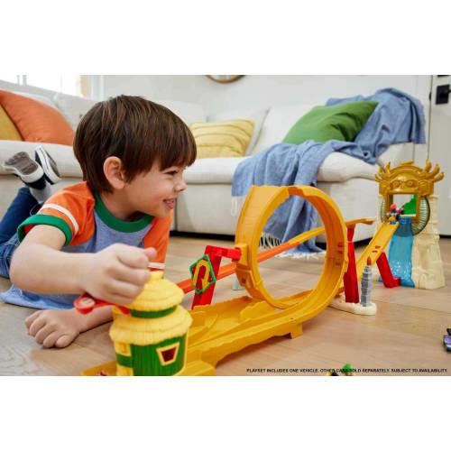Hot Wheels The Super Mario Bros. Movie Jungle Kingdom Race (Includes 1 Mario Kart) [Miniature Car] [Playset] [Ages 5 and Up] [Gift] HMK49