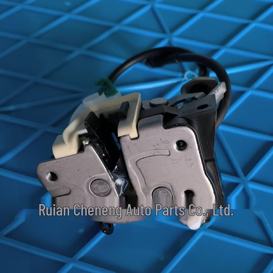 Замковая машина Ford E150-E450 1996-2019: 6C2Z1521813A, 6C2Z1521812A