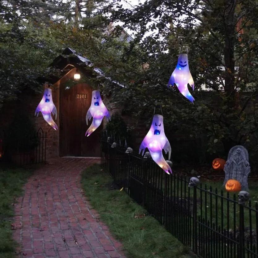 Halloween Ghost Windsocks Decorations with LED Light, Outdoor, Hanging Ghost Windsocks for Trees, Yard, Halloween Decor Supplies