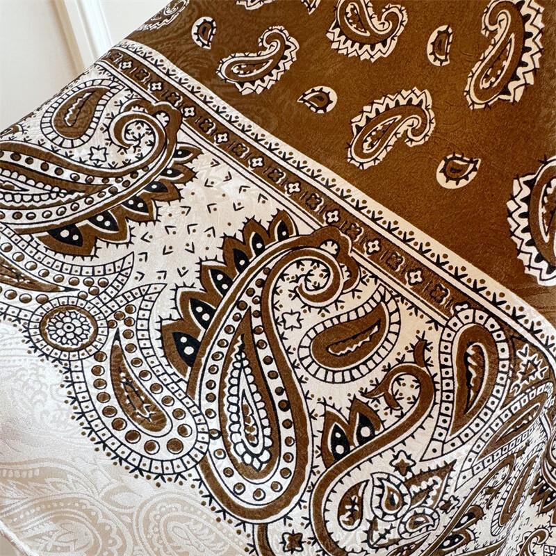 NINA SOLOR Silk Square Scarf