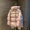 2024 свободная утолщенная куртка-пуховик из гусиного пуха средней и длинной длины в стиле ретро, модная фея, замедляющая старение, темпераментная куртка