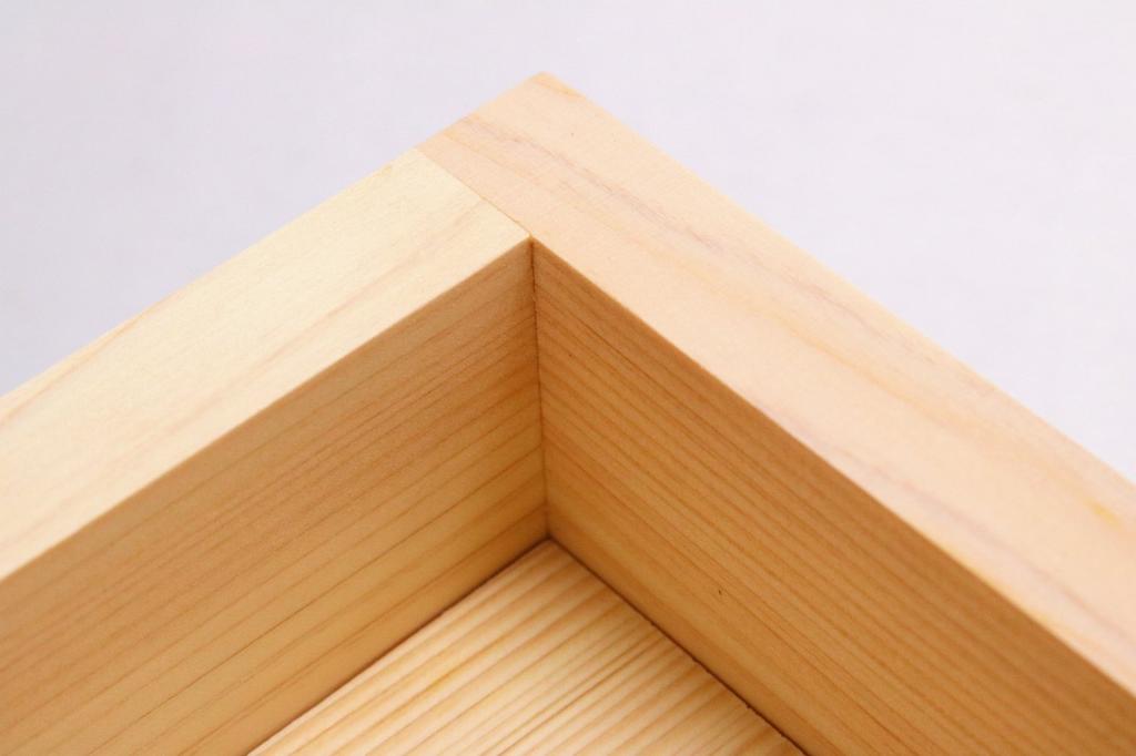 Ichihara Woodworking Sushi 17cm Long x Wide x Sushi Made in Japan Press, Cypress, 8.5cm 5.5cm High, "Kifujin" (Tree Lady) Press, Small,