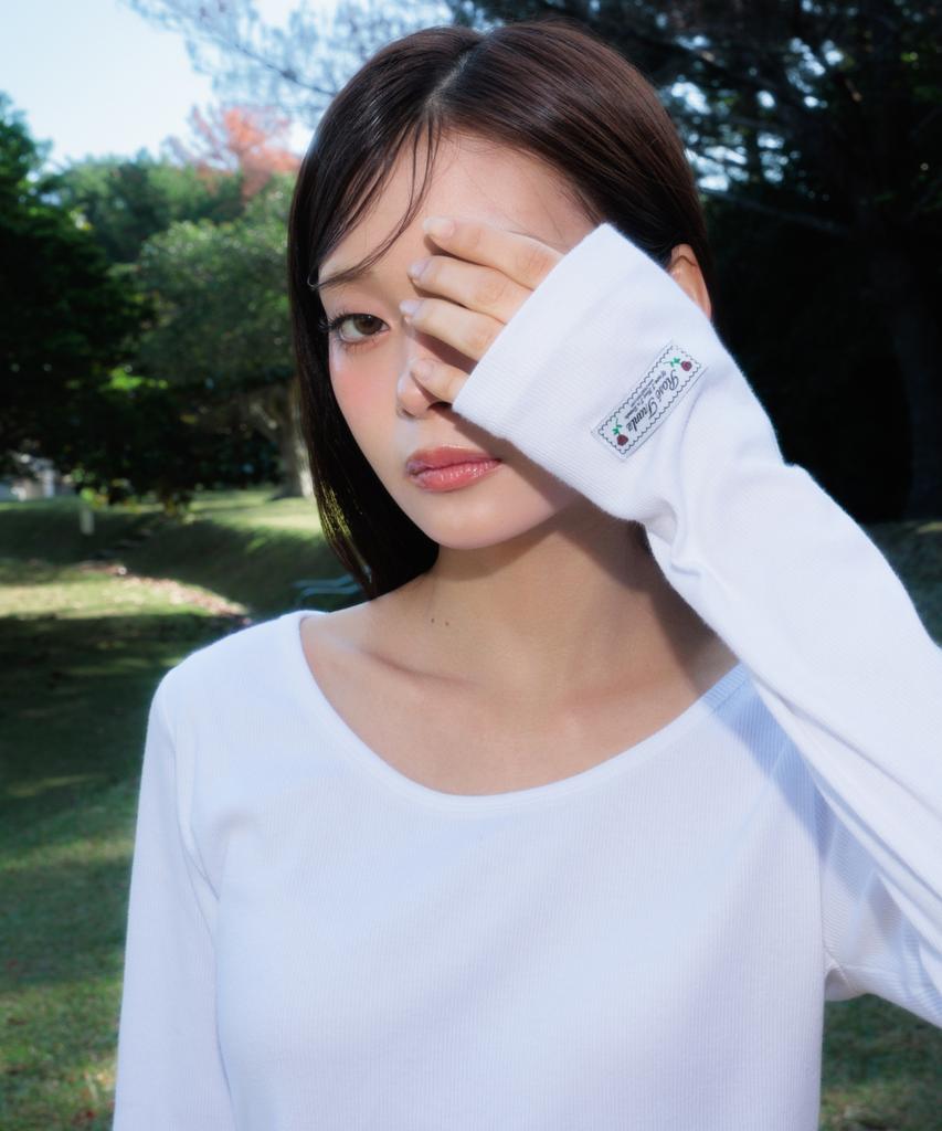ROSEFRANTZ Essential Rose Label Long Sleeve [Ivory]