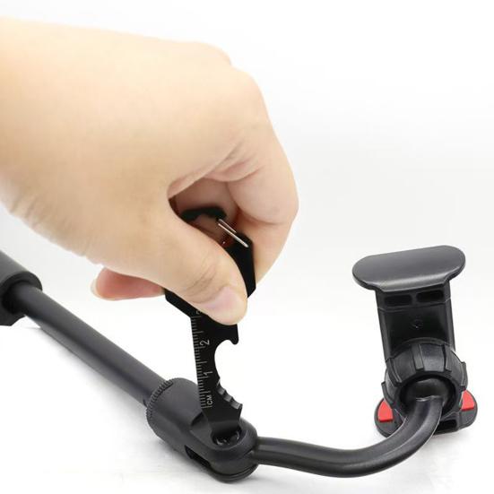 Брелок-открывалка для бутылок, многофункциональный инструмент, компактный дизайн, портативный многоцелевой гаечный ключ, отвертка, удобный для экстренных случаев