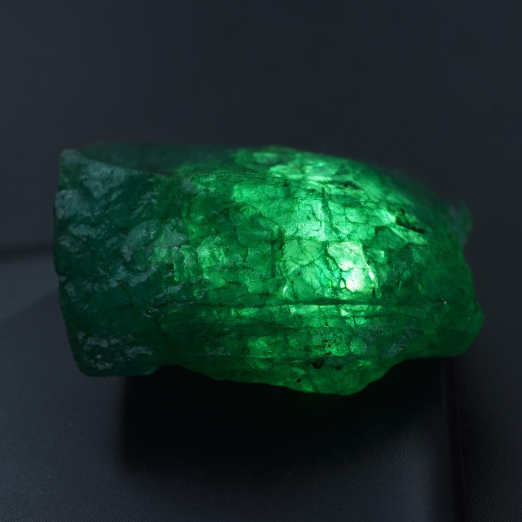 Natural Green Emerald 272.05ct Rough Certified Loose Gemstone
