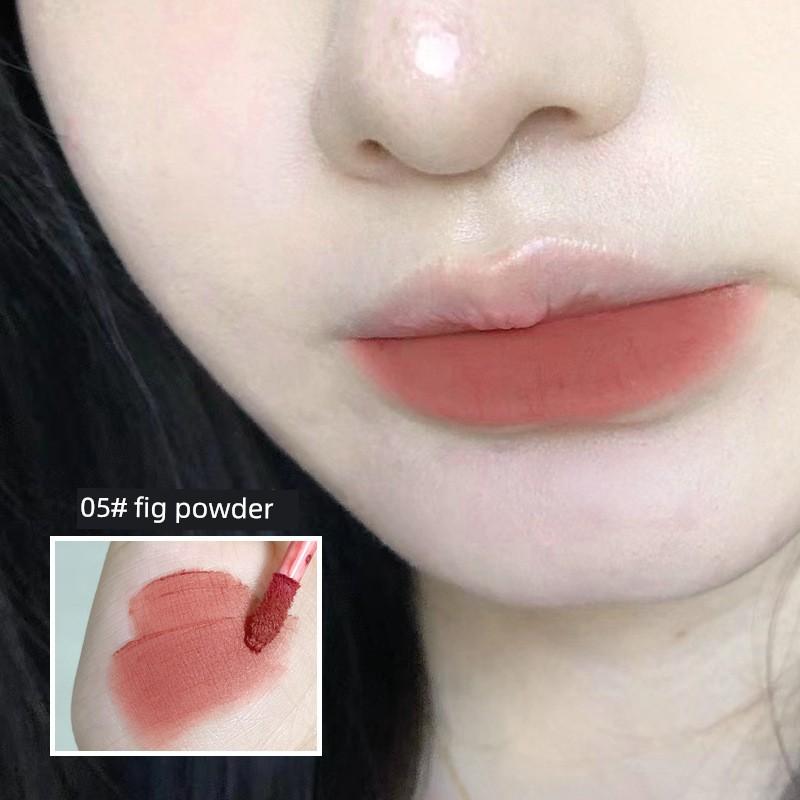 Xiaoyu Haitang Recommends the Spring Season Lip Glaze, a Matte Mist Finish, Brightening, Non-Stick Cup Lipstick in Natural Nude Color