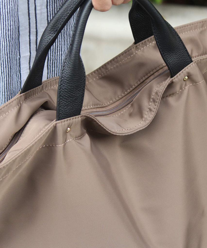 Сумка-тоут из нейлона с ручками из натуральной кожи, бежевый мокко [Lux] vin1b-18r004p-00s