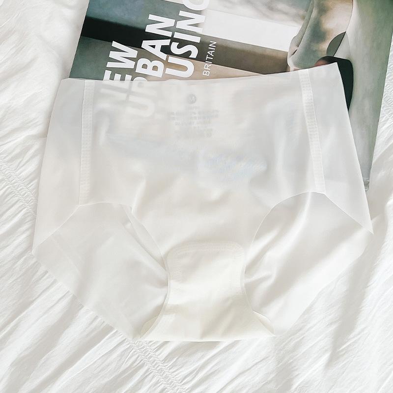 Women's Panties Seamless Underwear Summer Thin Quick Drying Ice Silk Briefs