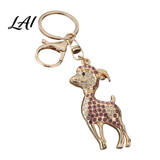 Lightweight Key Ring Rhinestone Sheep Keychain for Backpack Sparkly Goat Car Ring Zinc Alloy Chain Decorative Lamb Pendant Backpacks and Handbags