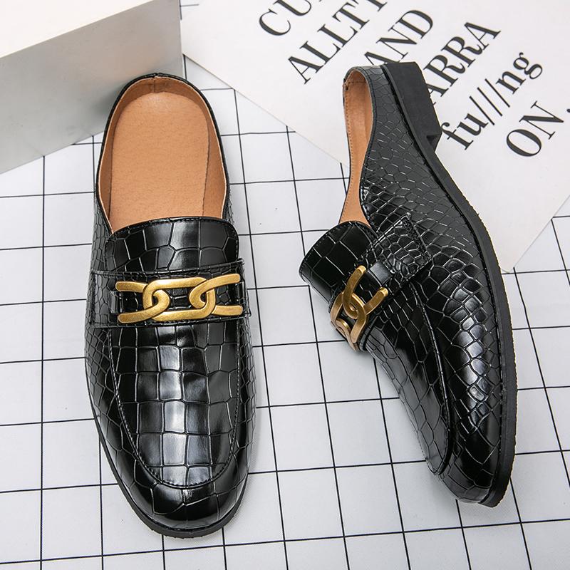 Luxury Designer Casual Moccasins Sandals Mens Anti-slip Flat Half Shoes for Men Loafers Leather Slippers Breathable Mules Slides