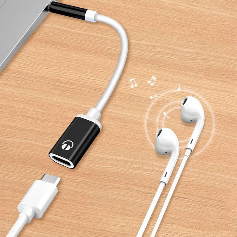 Headphone jack adapter, USB-C female to 3.5mm male audio cable, analog Type-C converter headphone jack adapter.