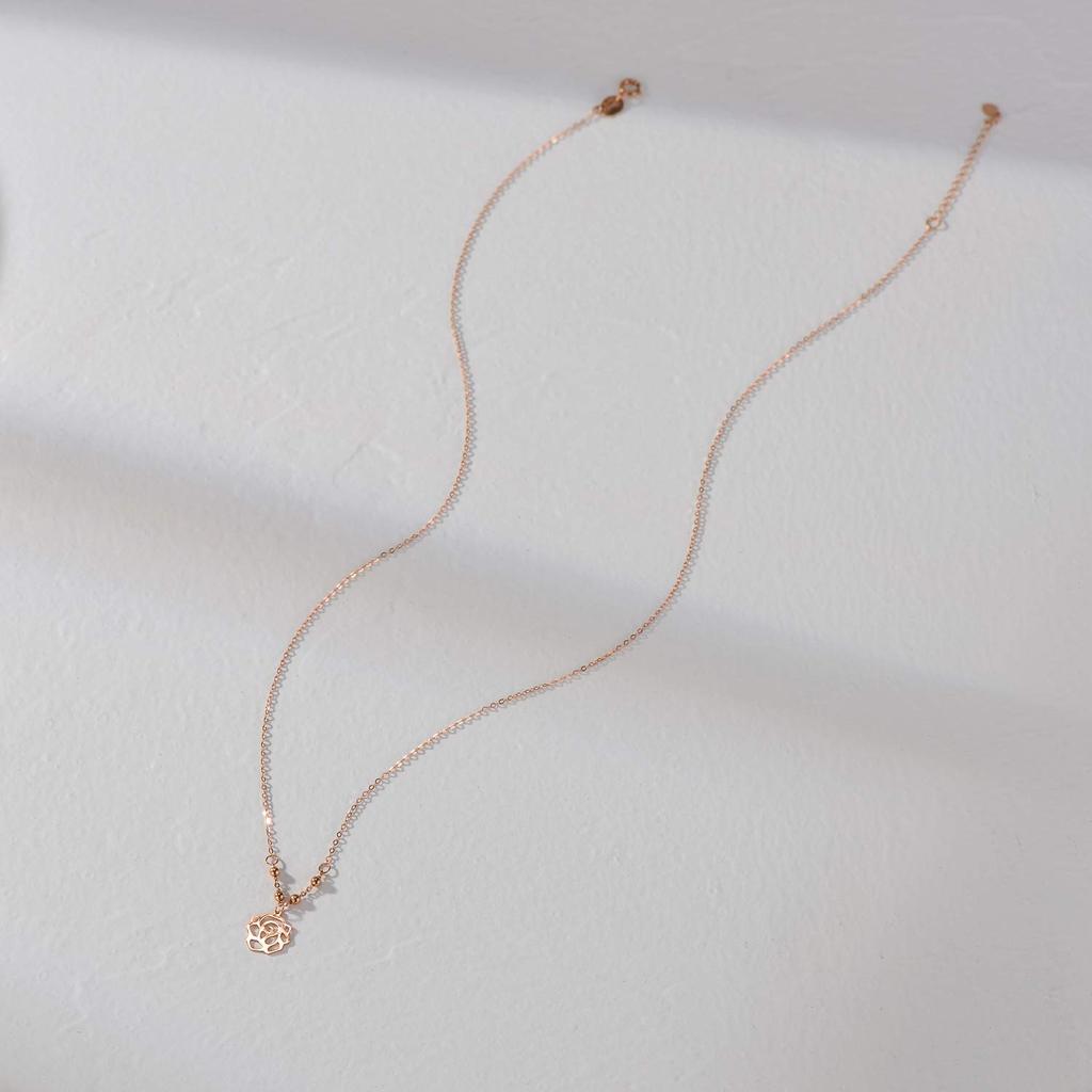 AOBOCO Подвеска-ожерелье в виде цветка розы из 18-каратного розового Простые и популярные роскошные украшения для Идеально подходит в качестве подарка на день рождения или свадьбу Золото. женщины. подарок.