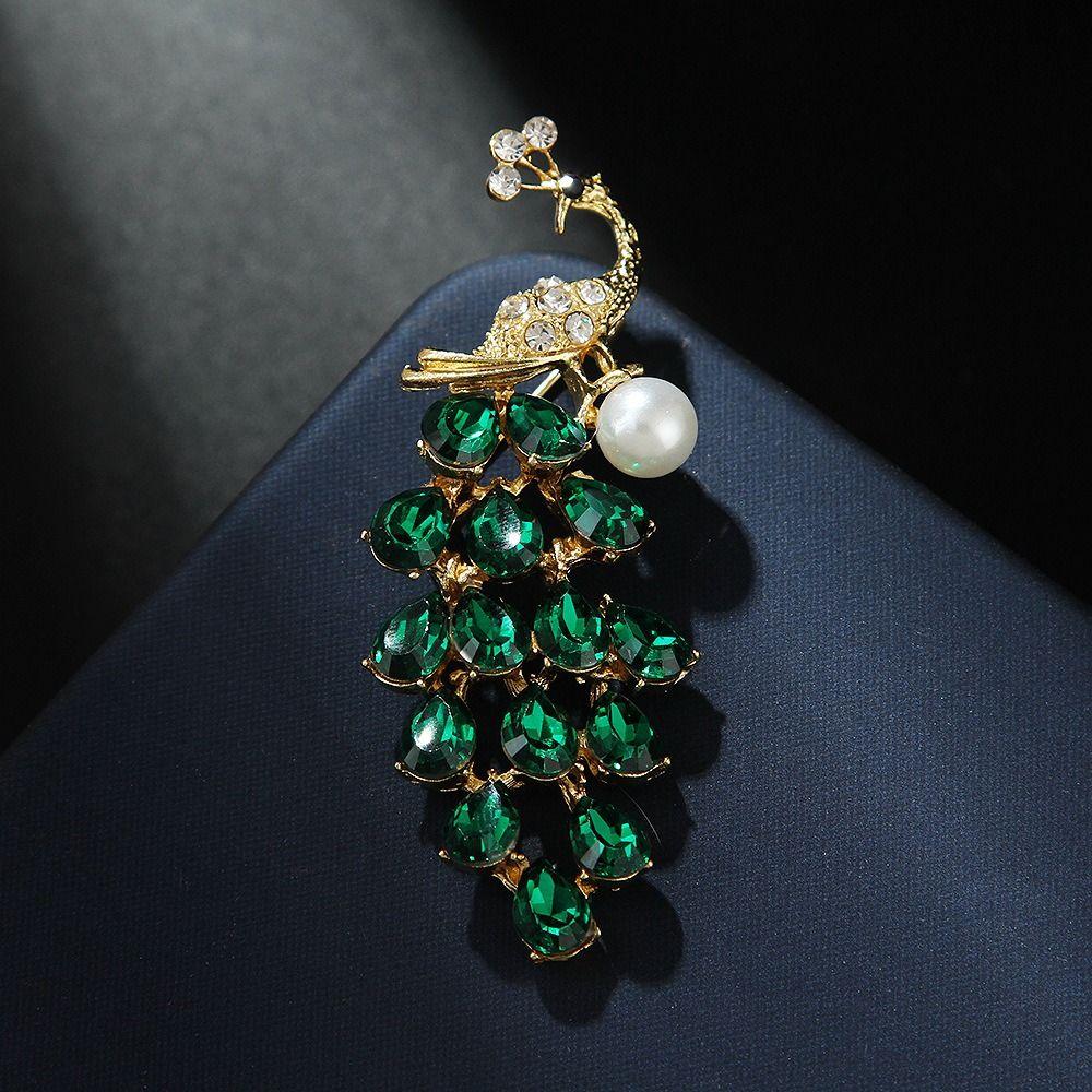 Retro Peacock Brooch Luxury Crystal Corsage Pin Jewelry Accessories Peacock Collar Pins Wedding
