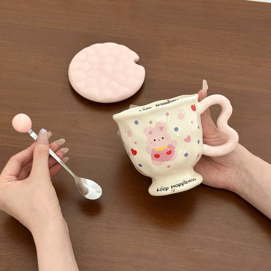 Милый кролик в горошек Креативная мультяшная керамическая кружка высокой ценности с крышкой и ложкой Подарок на день рождения для девочек