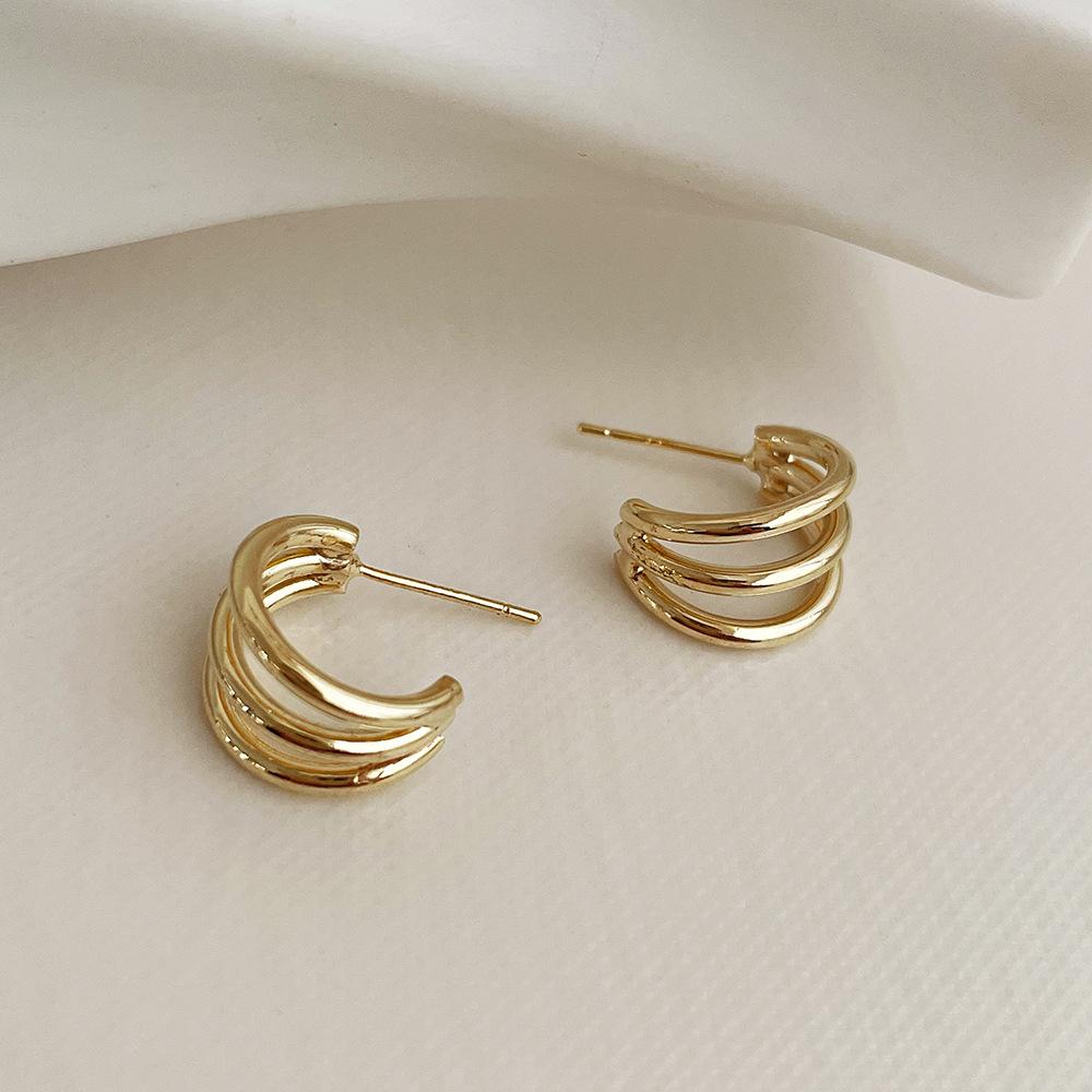 Dongdaemun Shiny Metal Design 925 Silver C-Shaped Personality Earrings – Cold Style, Fashionable, All-Match