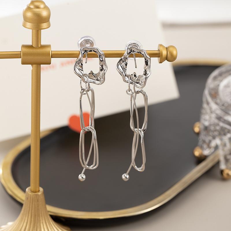 Нерегулярные серебряные металлические цепочки, длинные серьги, модные без пирсинга, спирали от комаров, зажим для ушей