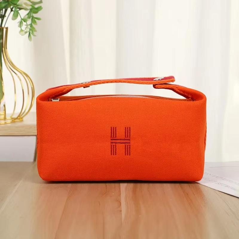 Portable Travel Canvas Makeup Bag Waterproof Dustproof Large Capacity Toiletry Bag Simple Handheld Design Storage Solution
