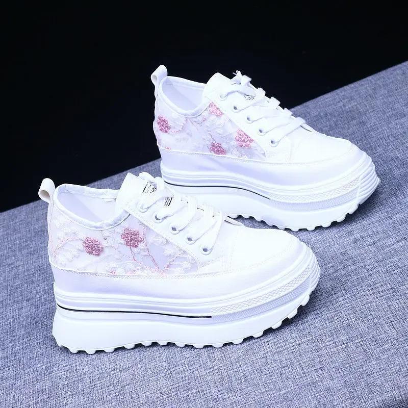 Fashion Women's Vulcanize Shoes Autumn White Chunky Sneakers for Woman 8cm Hidden Heel Shoes 2024 High Heels Female Platform Sneakers