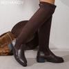 Женские замшевые высокие сапоги, массивные туфли выше колена, женская обувь 2025 года, зимние низкие каблуки, зимние новые байкерские сапоги для женщин, ботинки