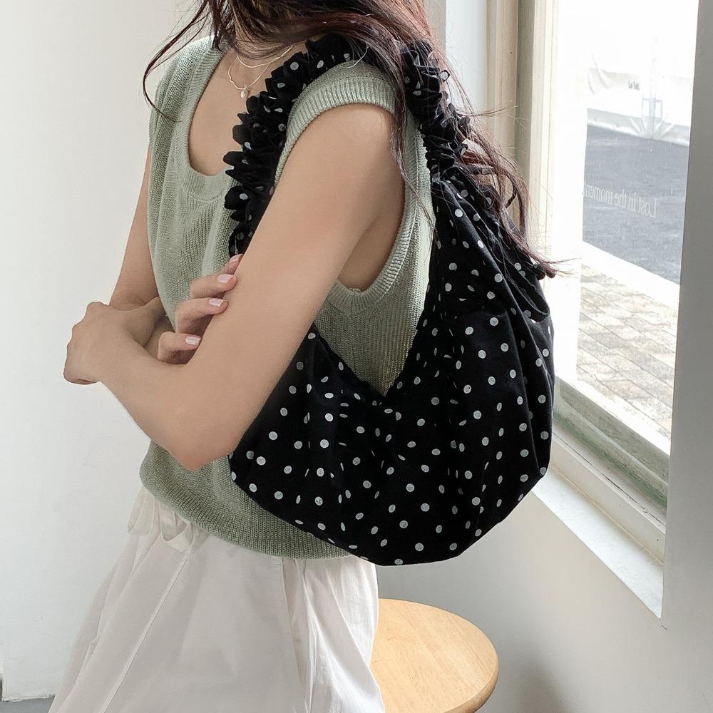 Lightweight Polka Dot Pleated Bag Korean Style Nylon Messenger Pouch Lace Crossbody Bag Outdoor