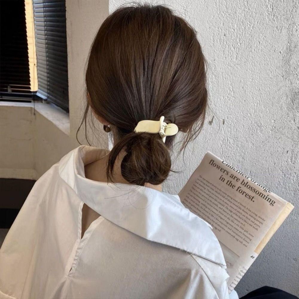 Solid Color Small Hair Claw Clips Simple Barrette Fashion Ponytail Hair Clip  Women