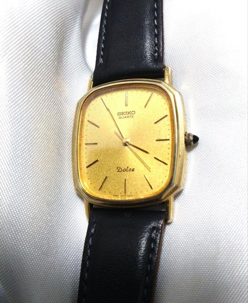 [USED] Rare SEIKO DOLCE Battery-operated Onyx Crown