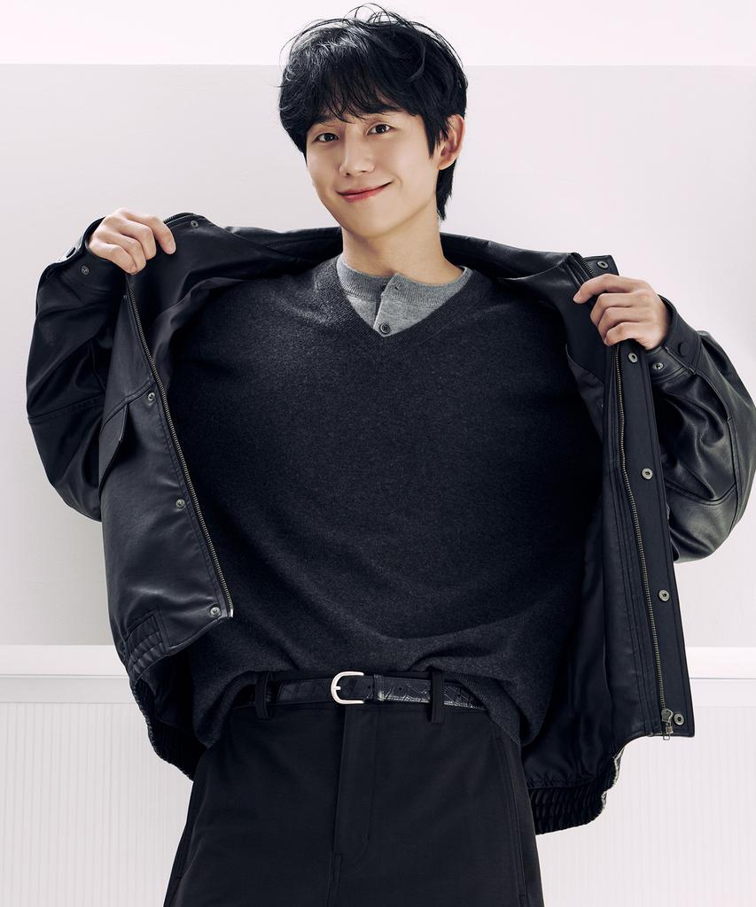 MINDBRIDGE [Couture] Out-Pocket Black Leather Oversized Blouson