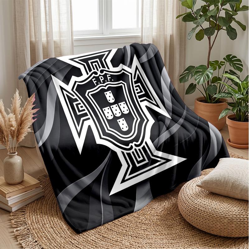 Portugal Football Printed Flannel Blanket Skin Friendly Warm Decorative Throw for Indoor Couch Bed Daily Use