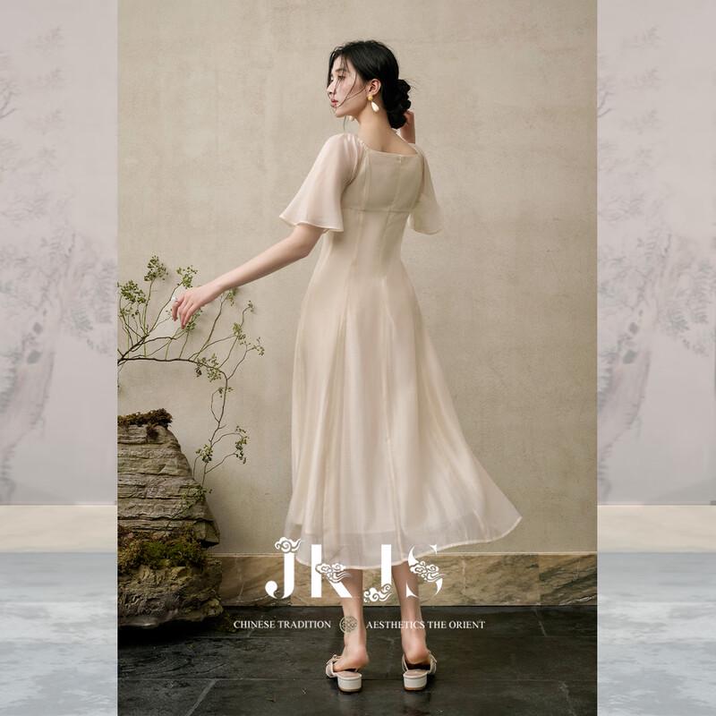 Элегантное вышитое платье макси А-силуэта JK&JS